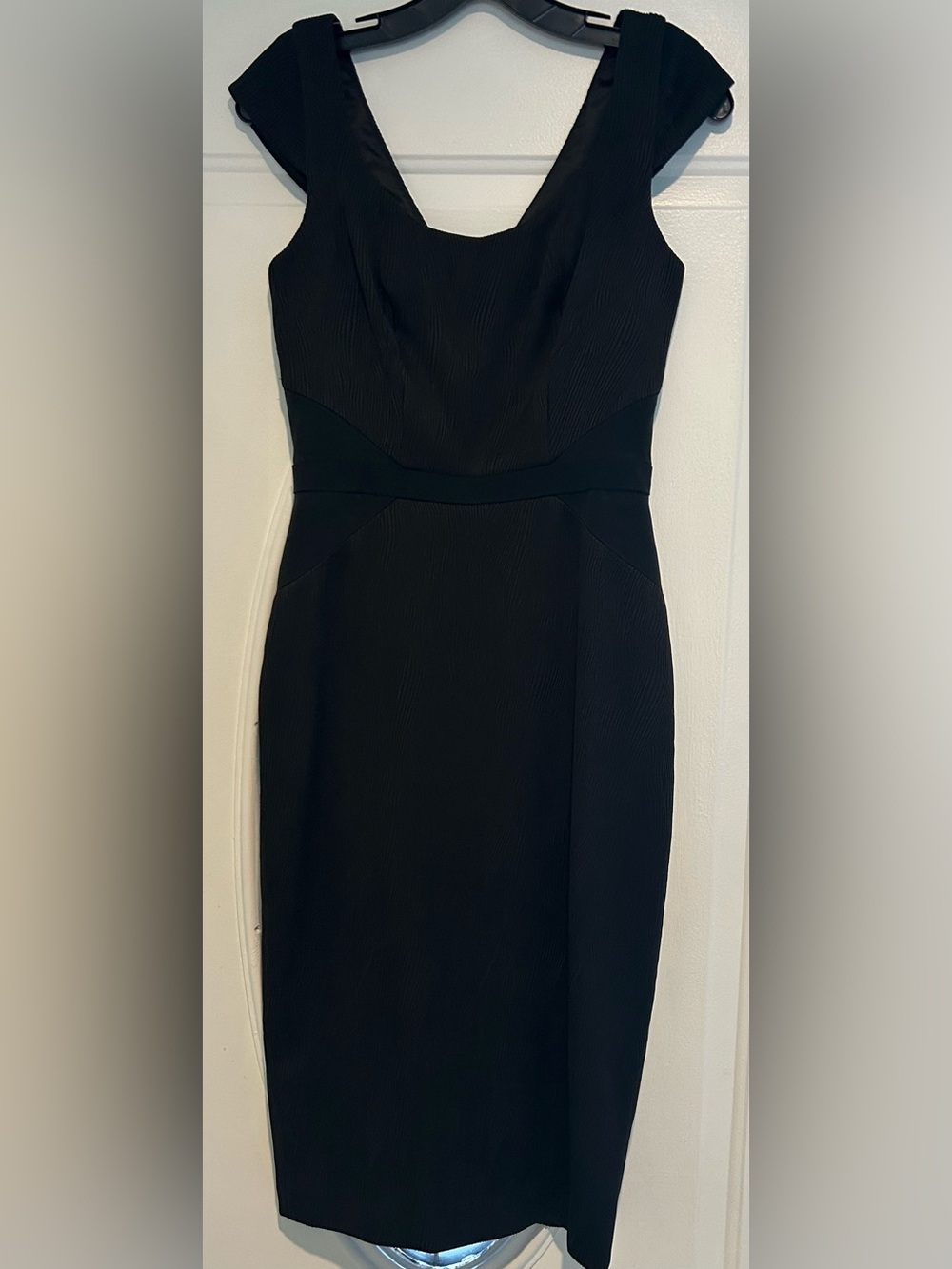 Jay Godfrey Black Textured Jacquard Cap-Sleeve Sheath Dress